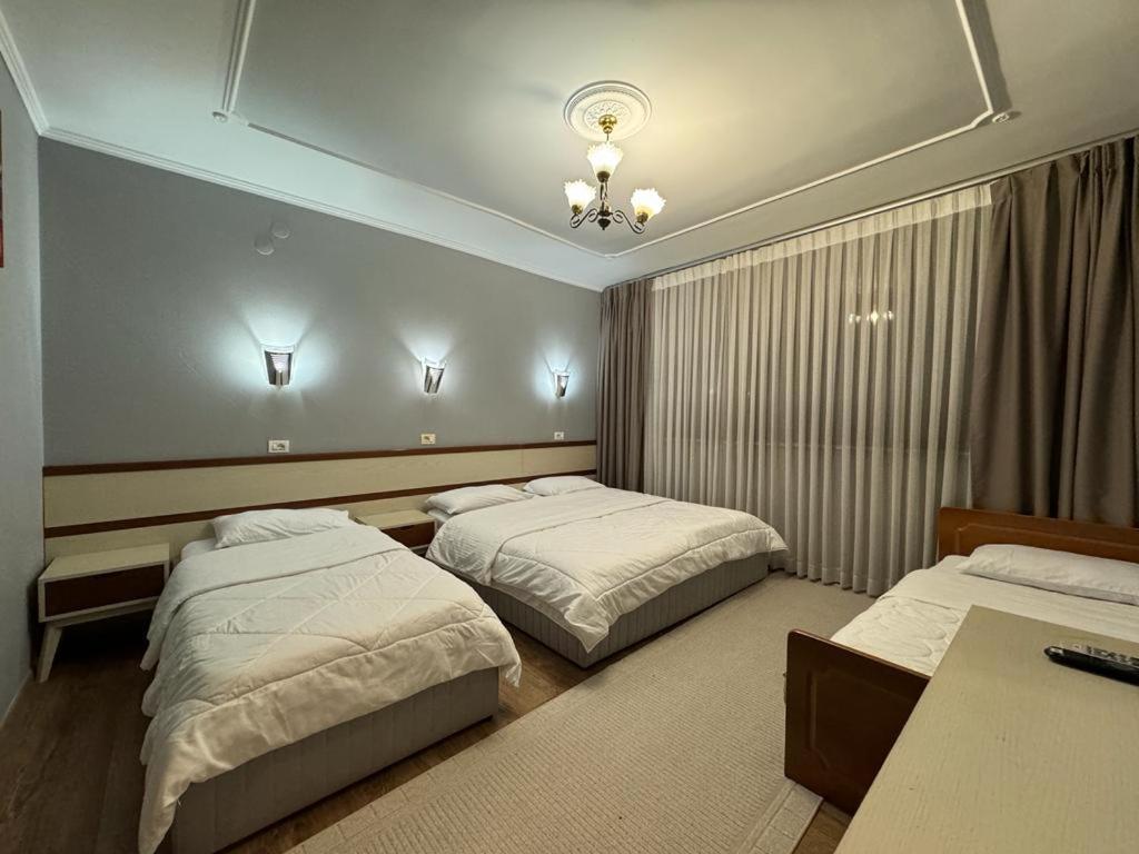 Hotel Kocibelli Pool & Spa Корча Экстерьер фото